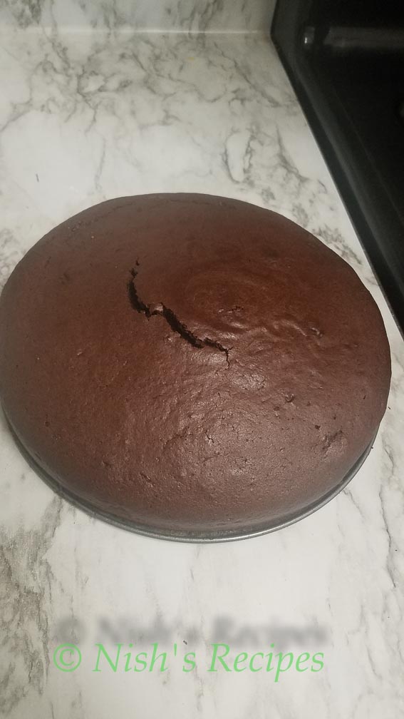 Slice cake for Black Forest Cake